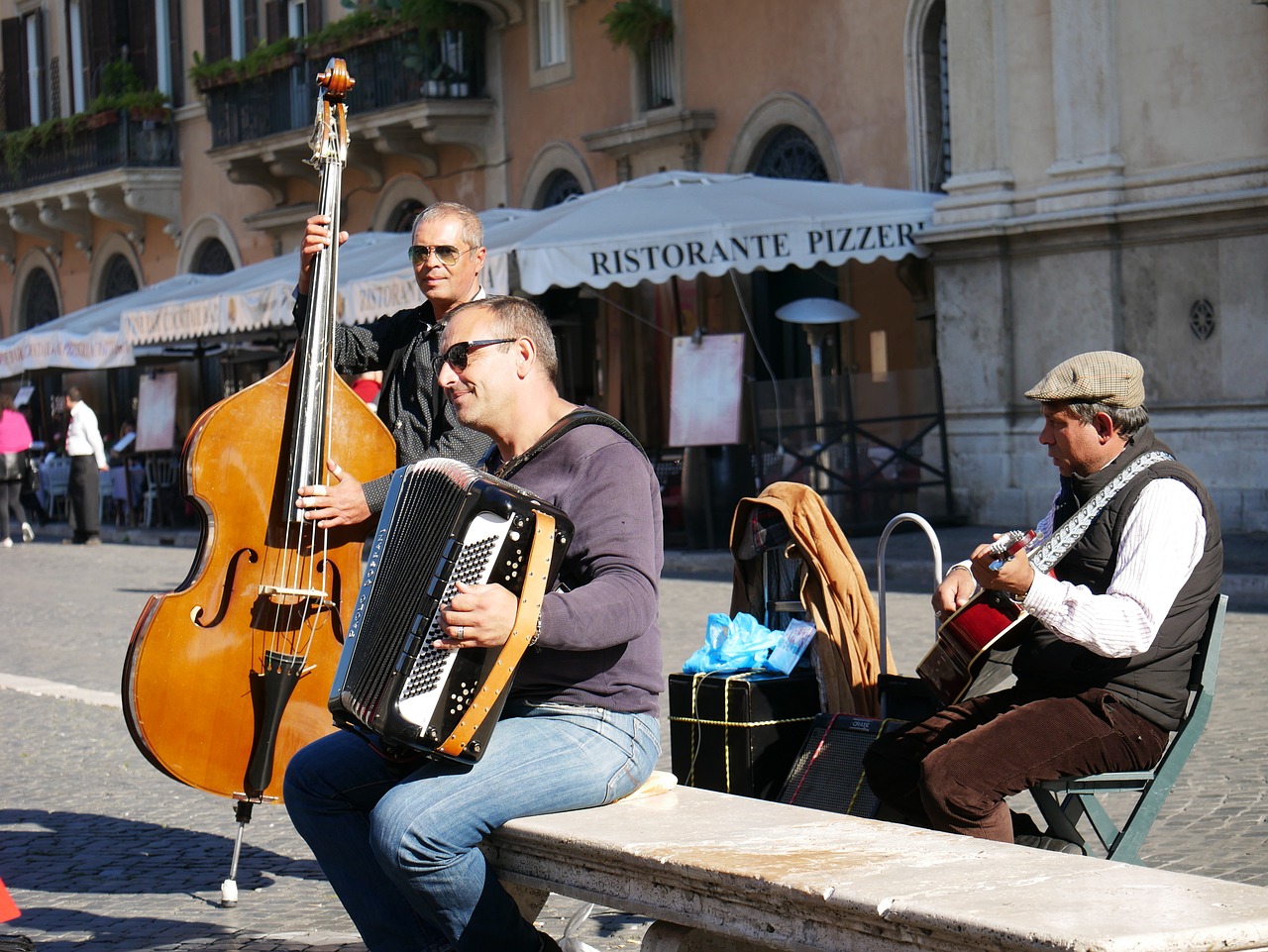 回聲嘹亮最新主持人引領(lǐng)文化風(fēng)尚，新時(shí)代下的主持領(lǐng)軍者